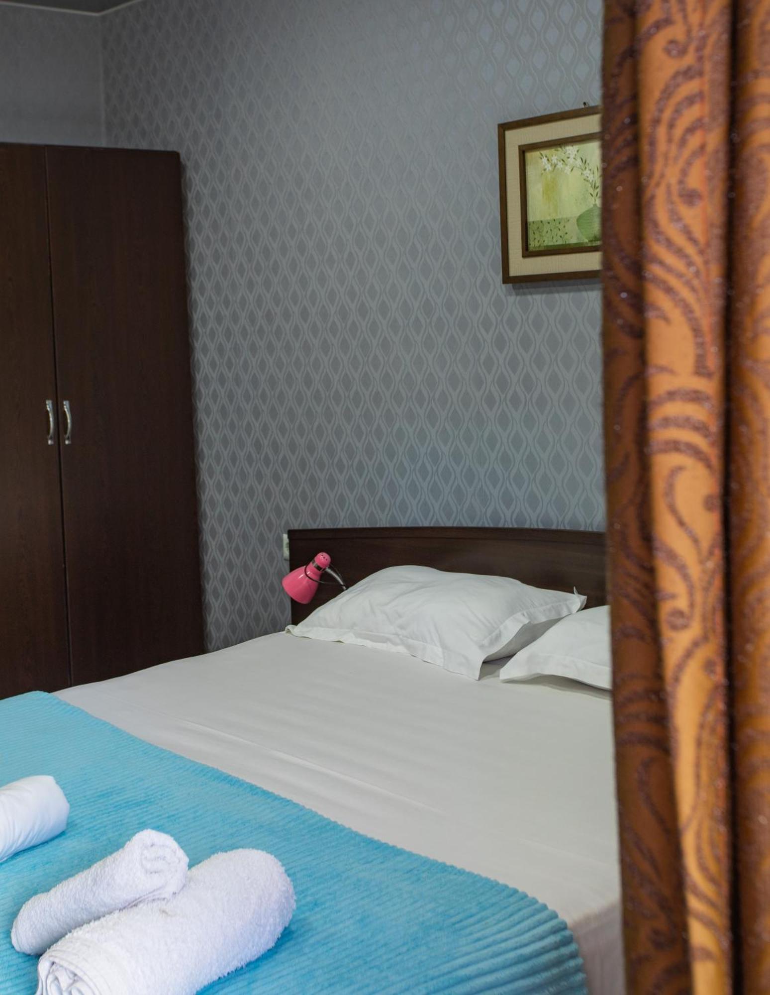 Hotel Homeland Batumi Exterior foto