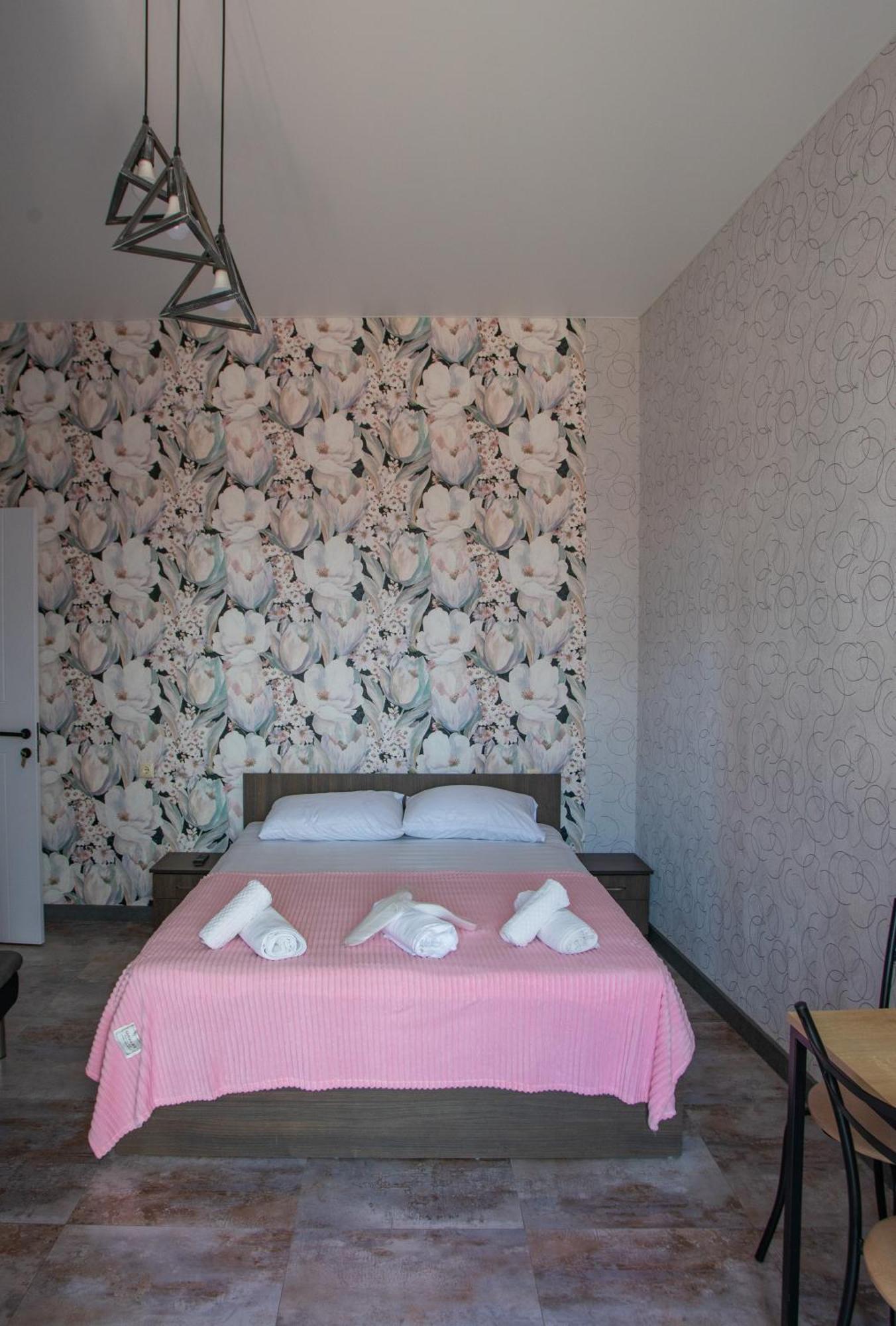 Hotel Homeland Batumi Exterior foto